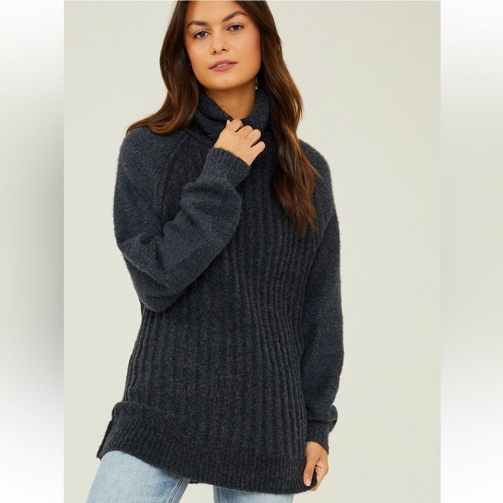 NWT Altar’d State Tara Turtleneck Tunic Sweater Black (dark gray) Oversized XS